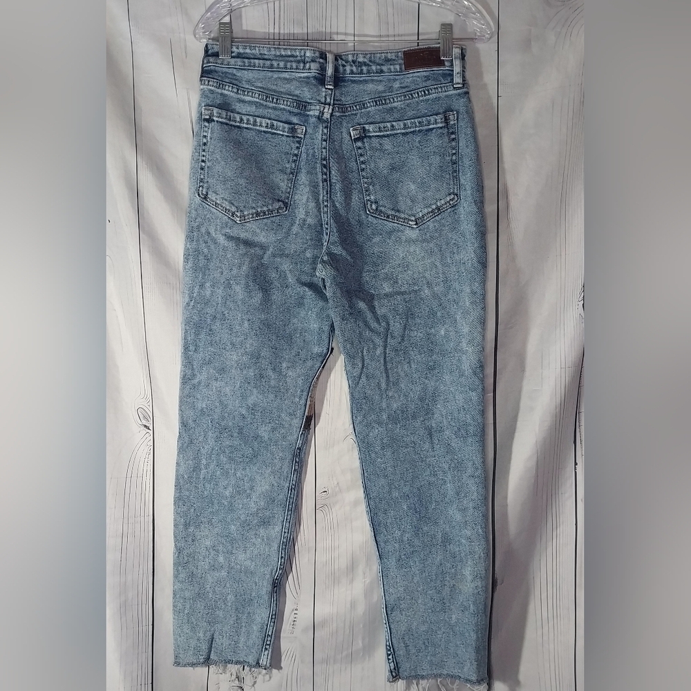 Hollister Ultra High-Rise Mom Jeans With Plaid Patchwork With Raw Hem - Picture 2 of 12